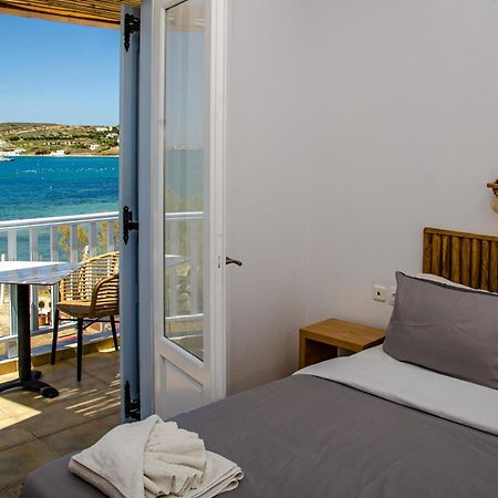 Hotel Livadia Páros 외부 사진