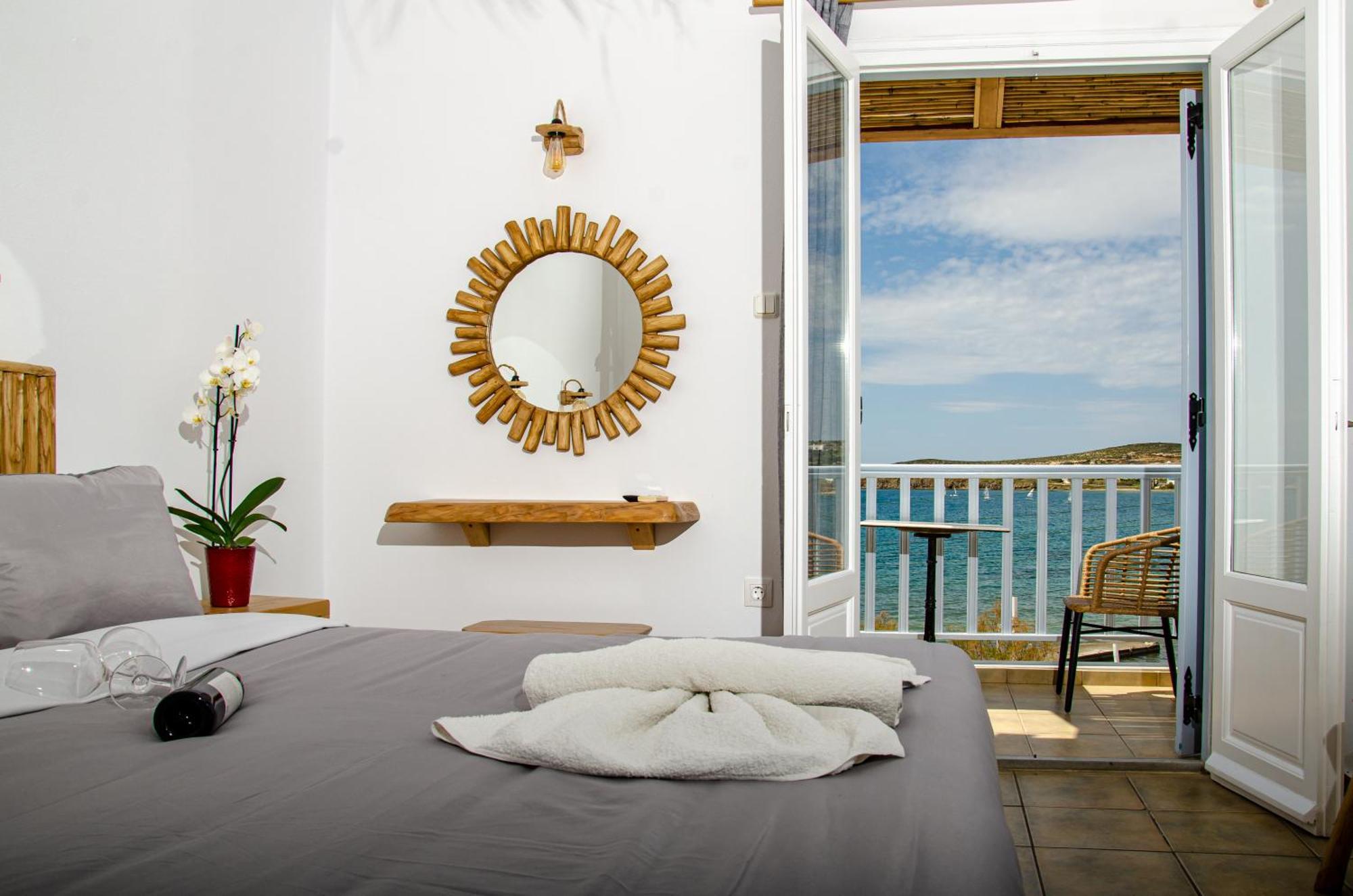 Hotel Livadia Páros 외부 사진