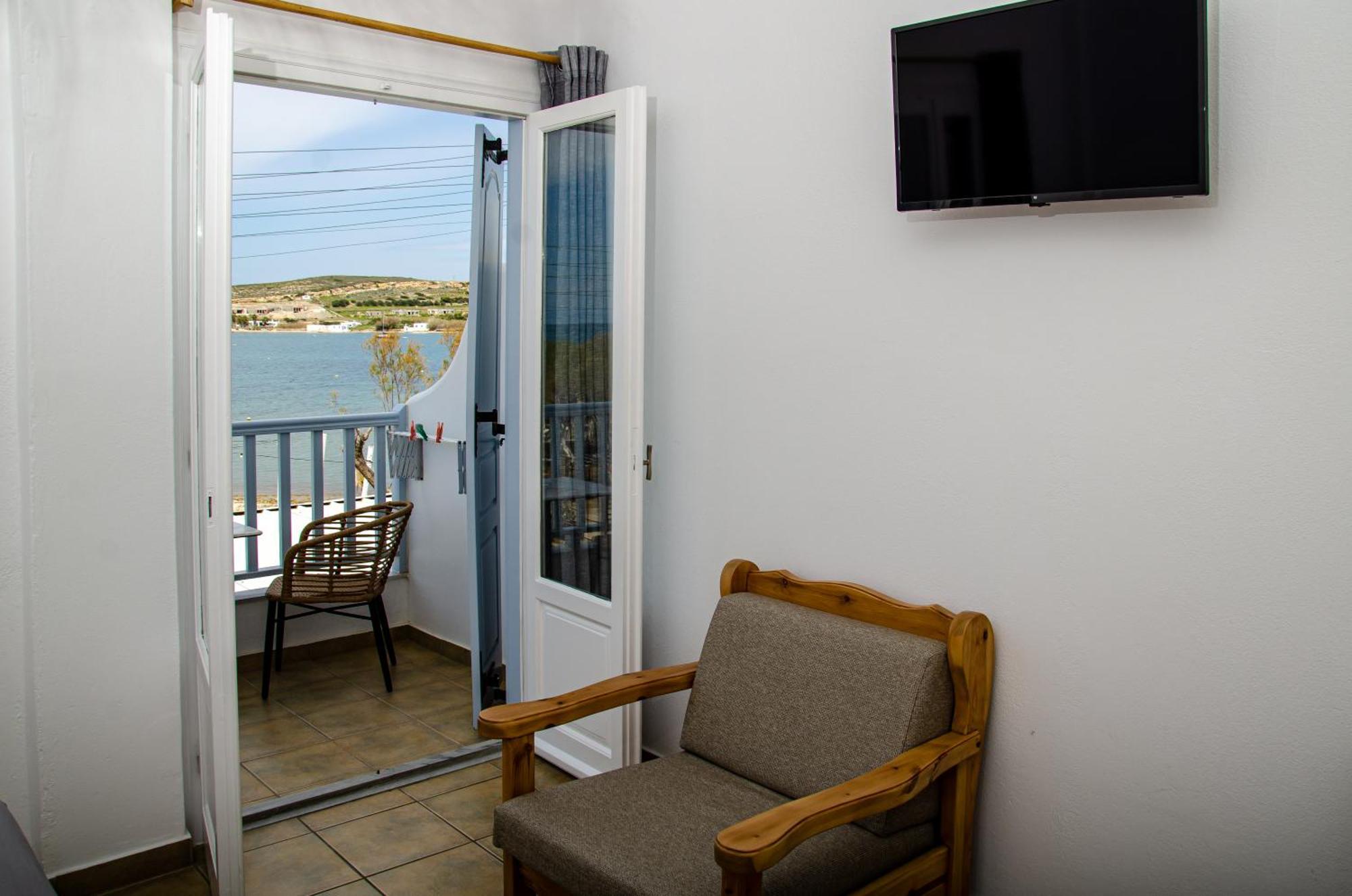 Hotel Livadia Páros 외부 사진