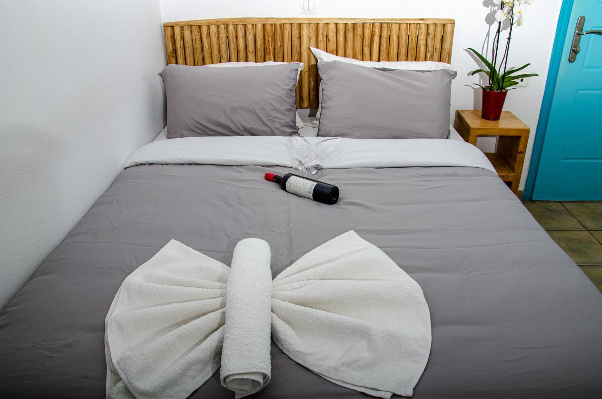 Hotel Livadia Páros 외부 사진