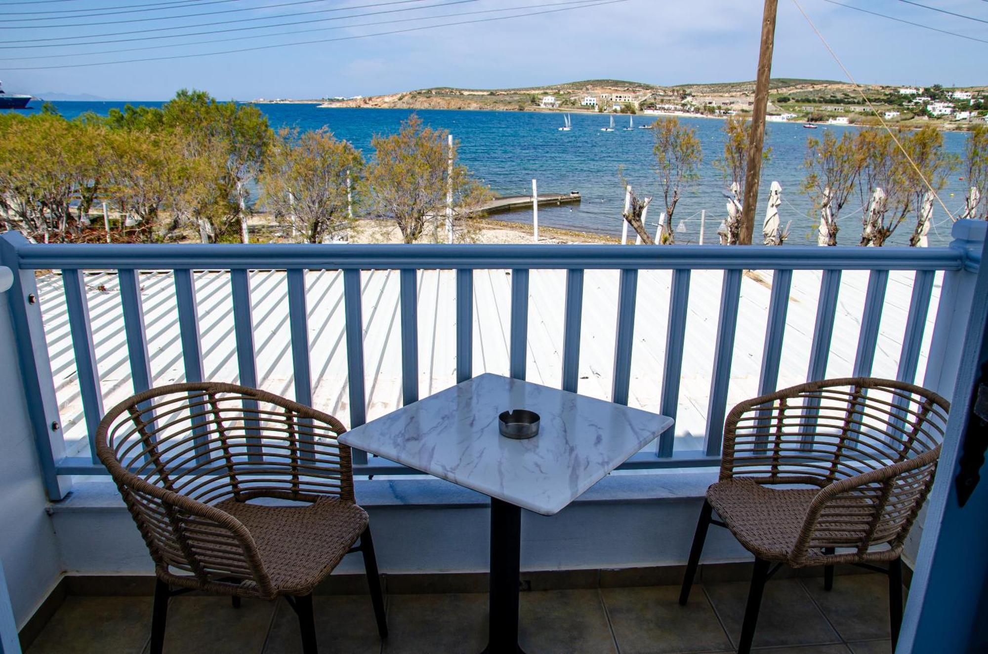 Hotel Livadia Páros 외부 사진