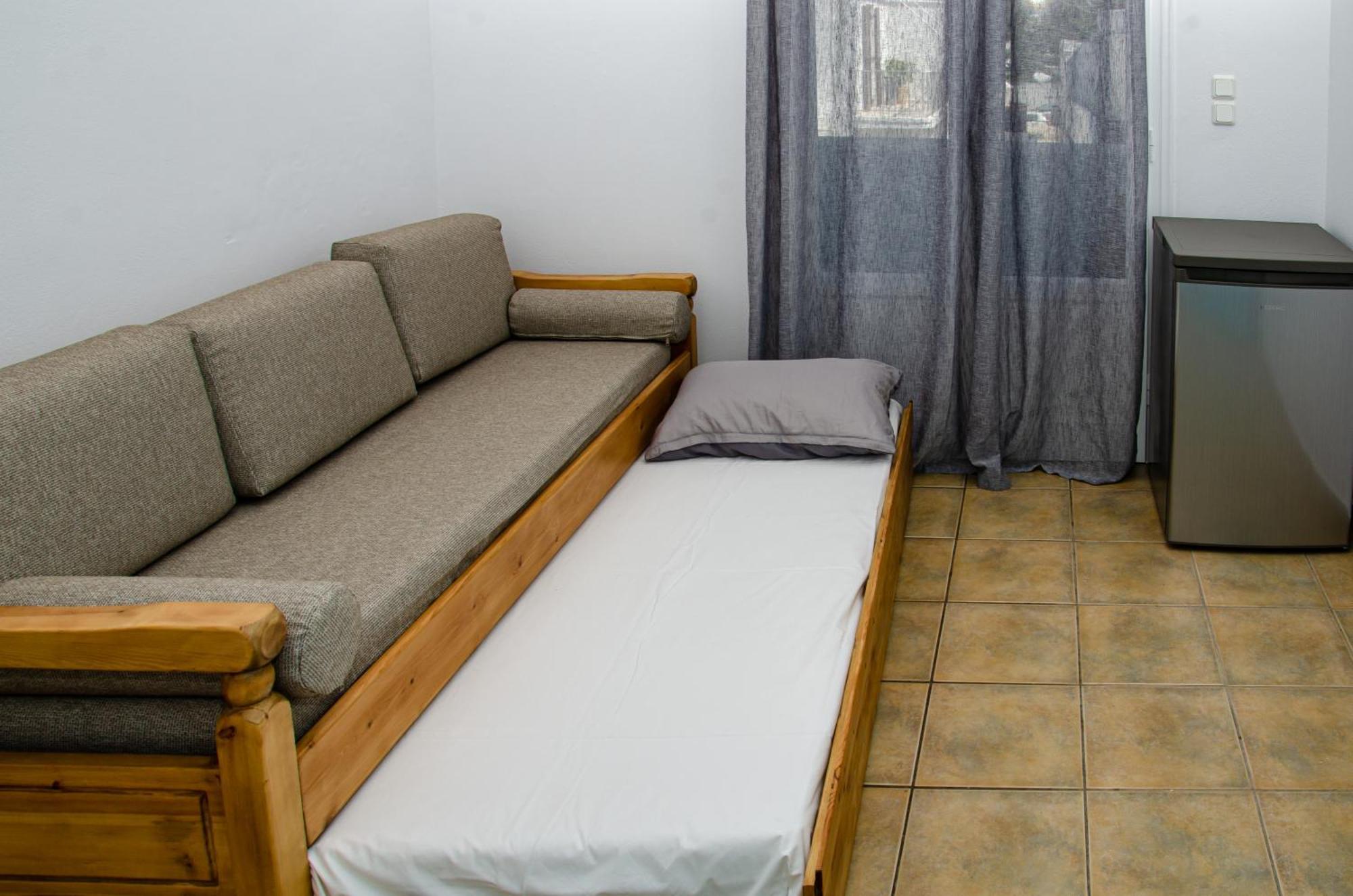 Hotel Livadia Páros 외부 사진