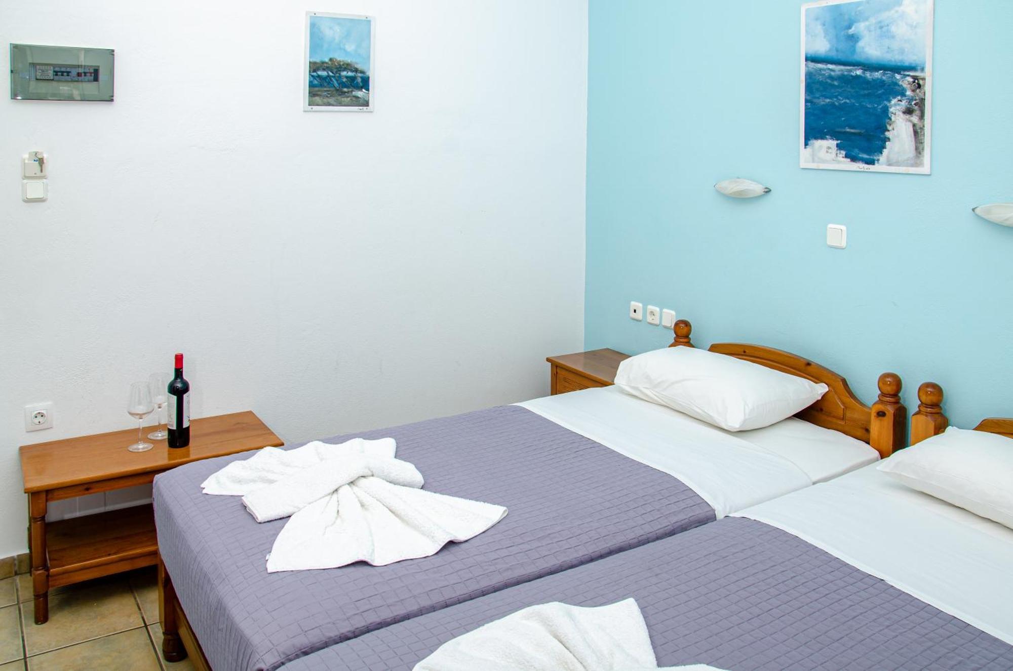 Hotel Livadia Páros 외부 사진